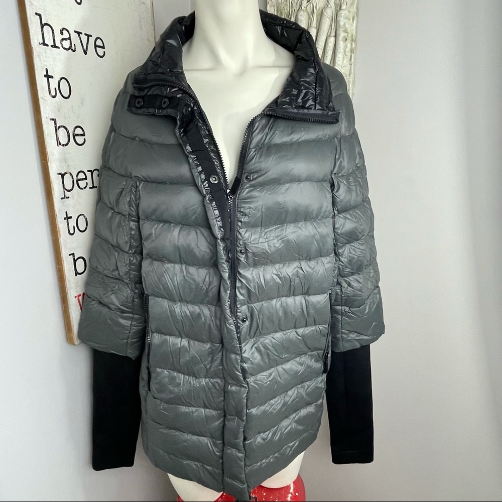 Vince Camuto packable down puffer jacket grey with scuba sleeves